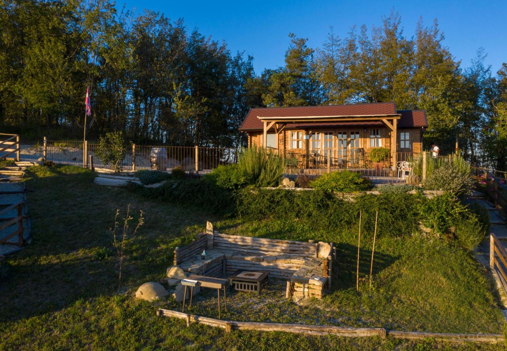 Hotel Pian Del Mund Borgomale Zewnętrze zdjęcie