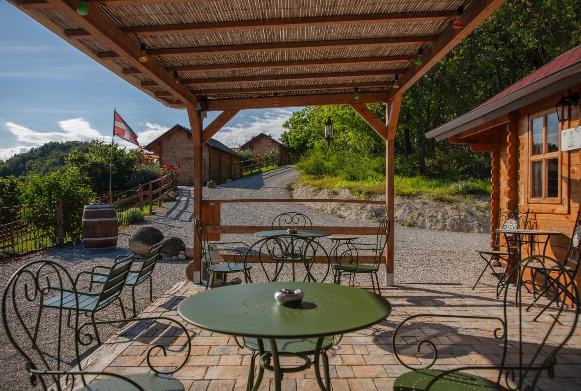 Hotel Pian Del Mund Borgomale Zewnętrze zdjęcie